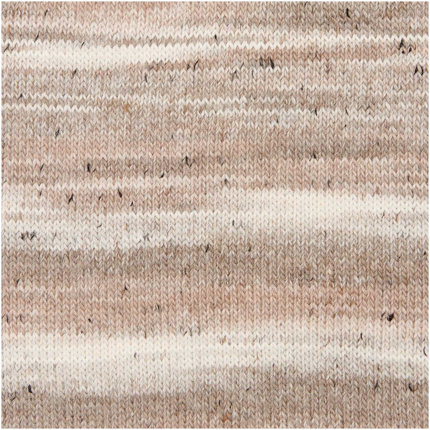 Creative Alpaca Melange aran von Rico Design, gestricktes Muster in natürlichen Tönen, 50g 95m. Ideal für warme, weiche Strickprojekte.
