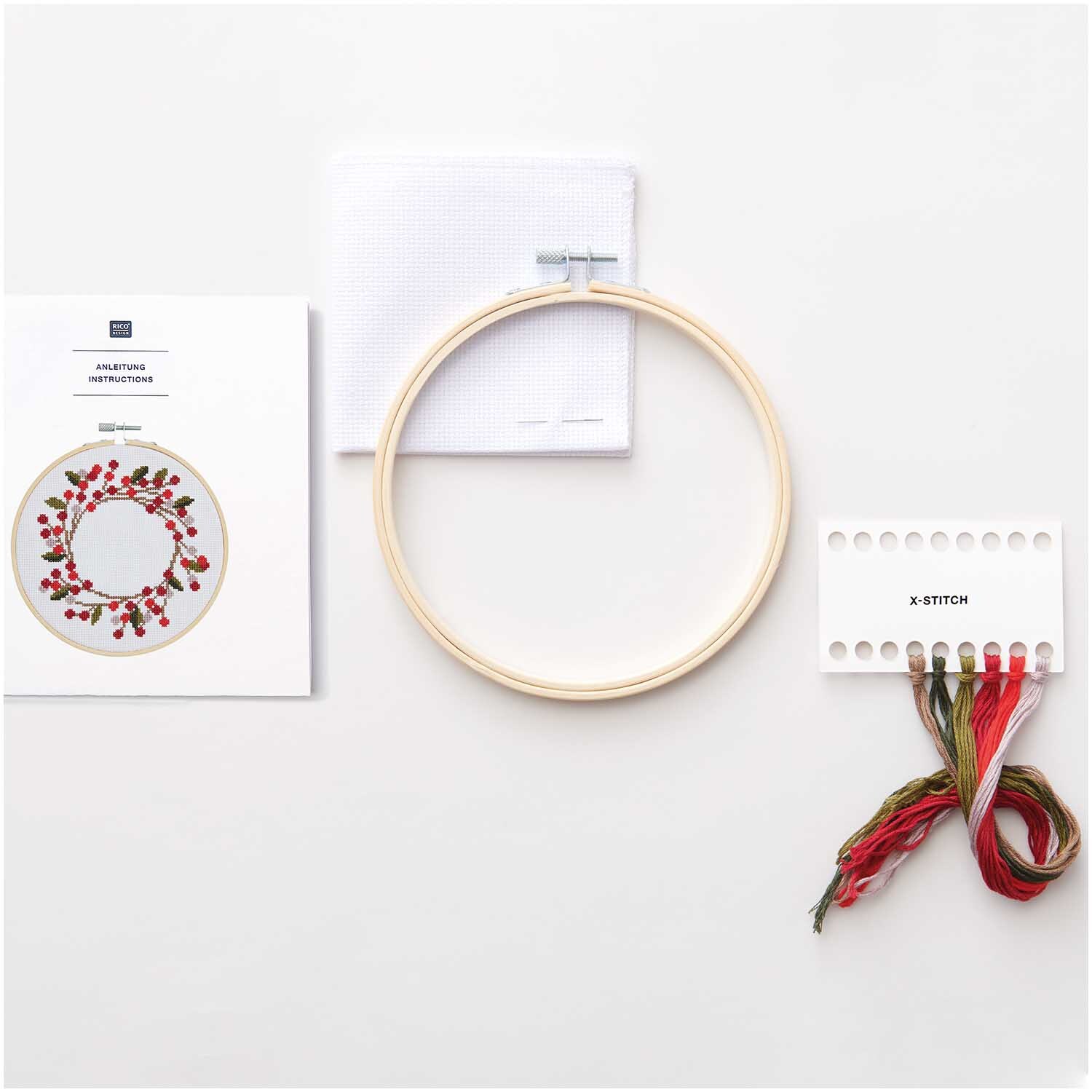 Stickpackung Hagebuttenkranz Bild Ø 15cm von Rico Design