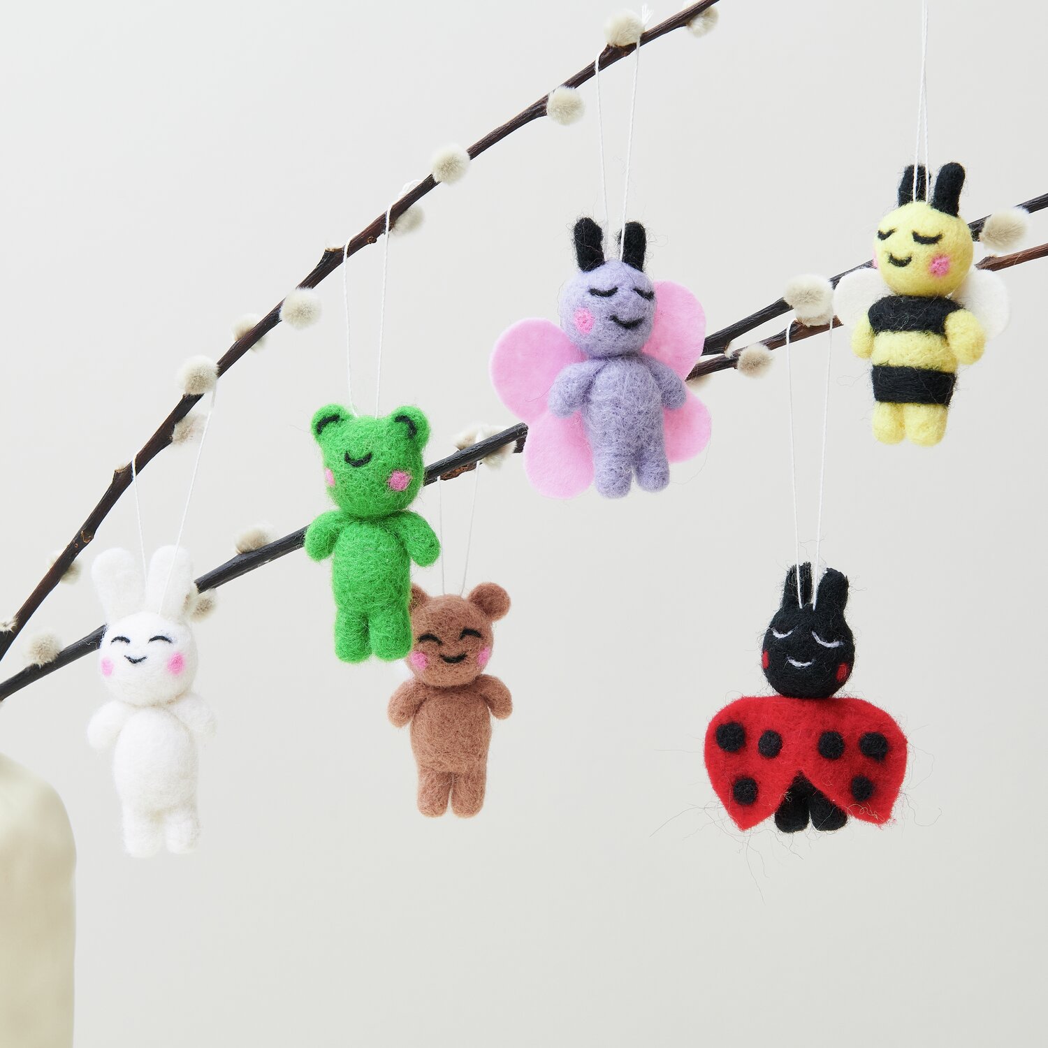 Aufhänger Filz-Frosch 3D Grün 7 x 3,9 x 2,4 cm von Rico Design