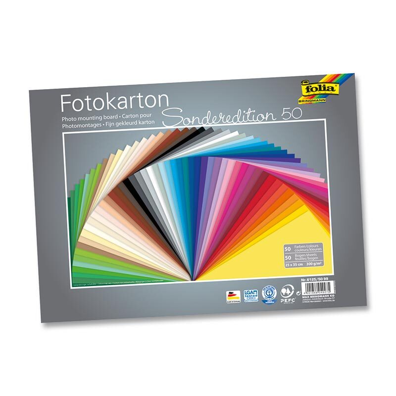 Fotokarton farbig sortiert 25x35cm 300g/m², 50 Bogen von folia, zeigt eine Fächeranordnung bunter Papierbögen.