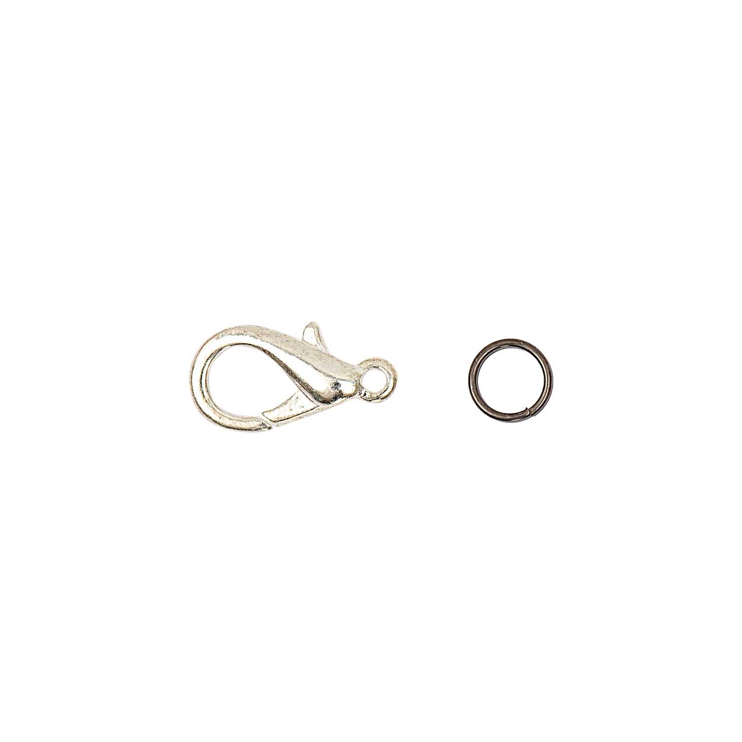 Karabiner mit 2 Federringe, 17mm, von Rico Design. Silberner Karabinerhaken neben einem Federring auf weißem Hintergrund.
