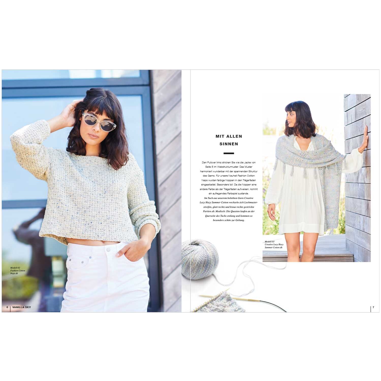 Lovewool Nr.12 Handstrickmagazin Frühjahr-Sommer zeigt Modelle in gestrickten Outfits. Links trägt eine Frau einen hellen Pullover, rechts ein Kleid mit Schal.