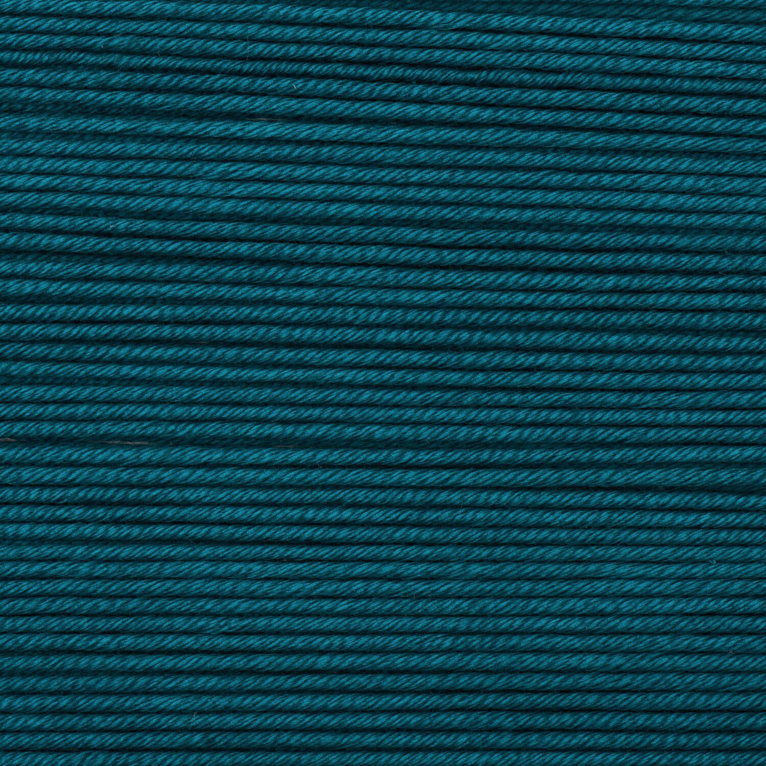 Wickelkarte des Garns Essentials Cotton dk in der Farbe 73 Alge.