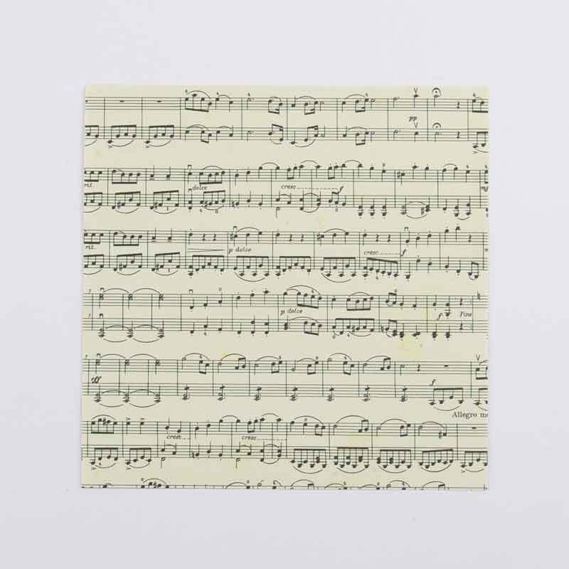 Faltblätter Noten 15x15cm 60 Blatt mit Musiknoten-Design, ideal für kreative Projekte.