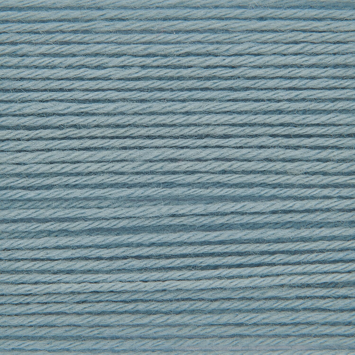 Wickelkarte des Garns Essentials Fine Fine Merino in der Farbe 006 Aqua.