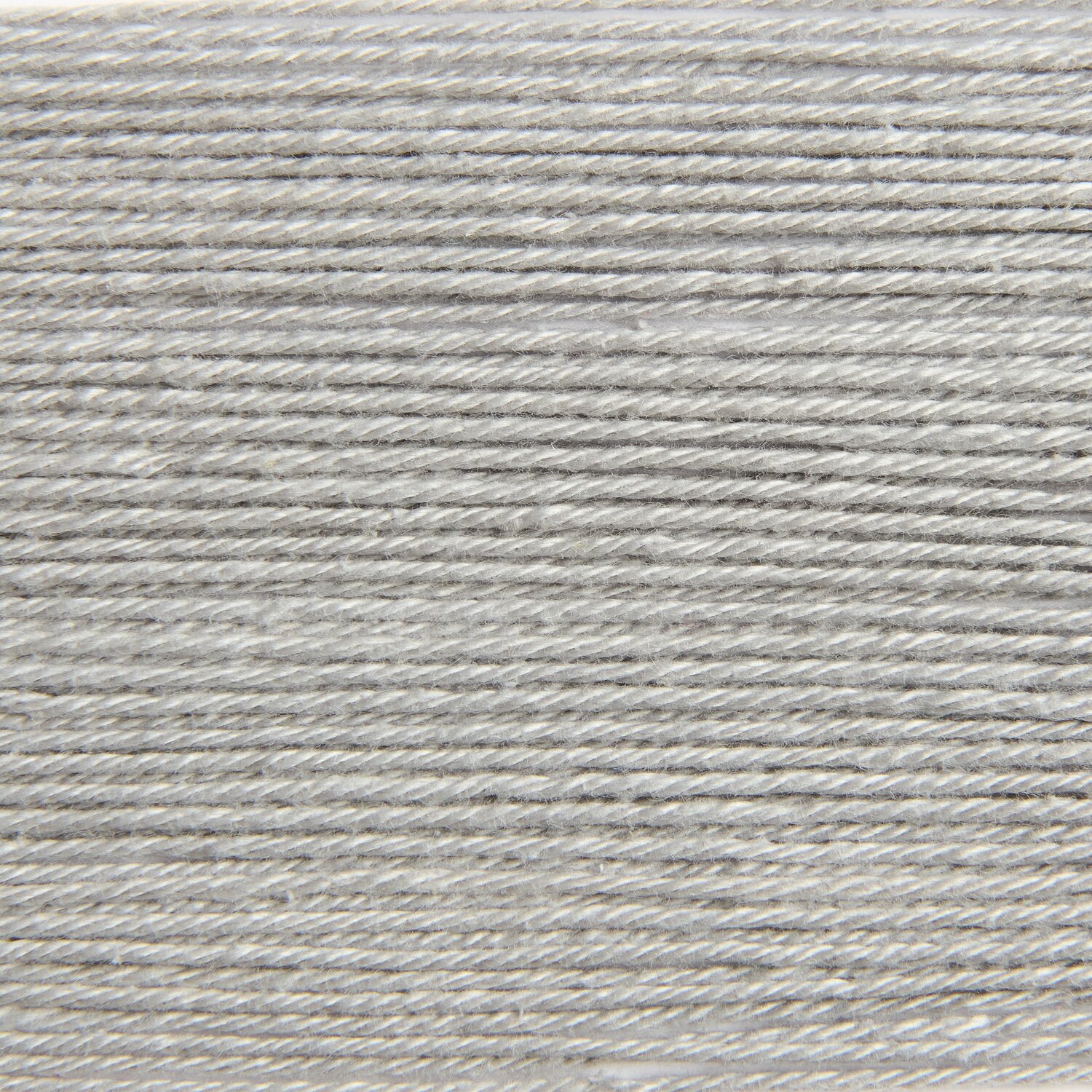 Rico Cotton: Graues Garn von Rico Design, 50g 125m, ideal für Strick- und Häkelprojekte.