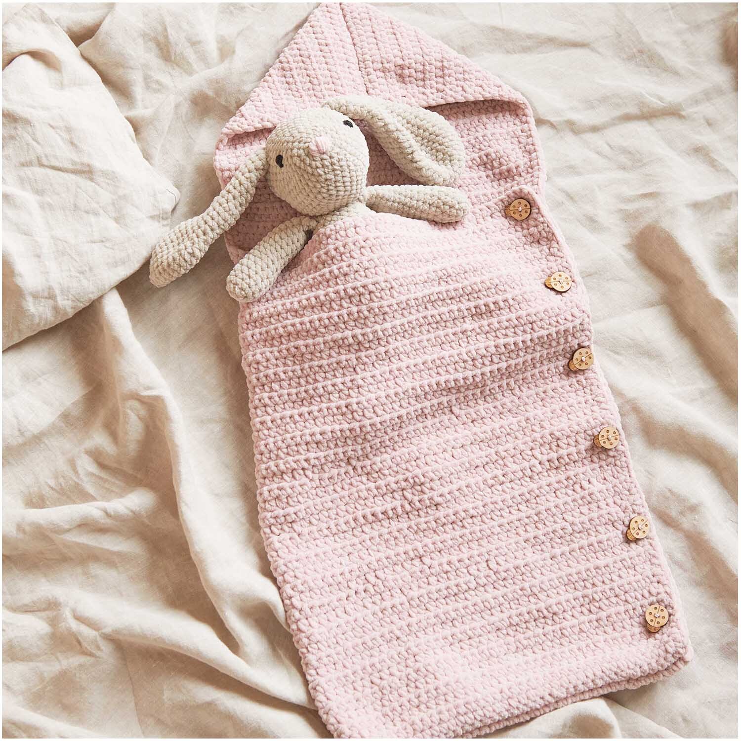 Häkelset Schlafsack Modell 15 aus Baby Chenillove von Rico Design