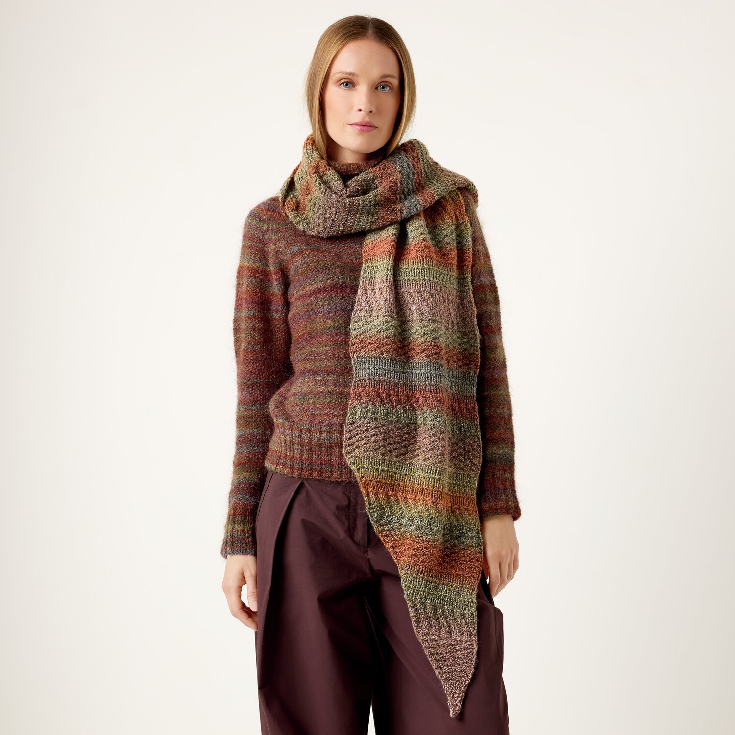 Strickset Tuch Modell 19 aus Die Neue Masche No. 13 von idee. Creativmarkt