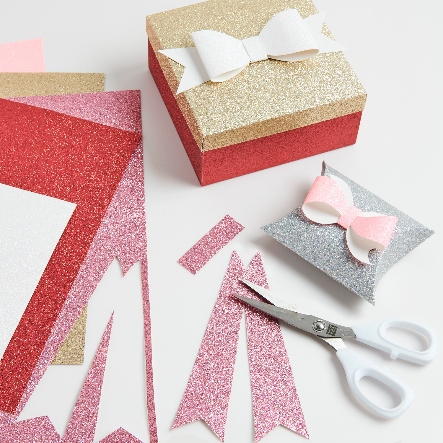 Paper Poetry Glitterkarton 50x70cm 250 g/m² Farbe Silber von Rico Design