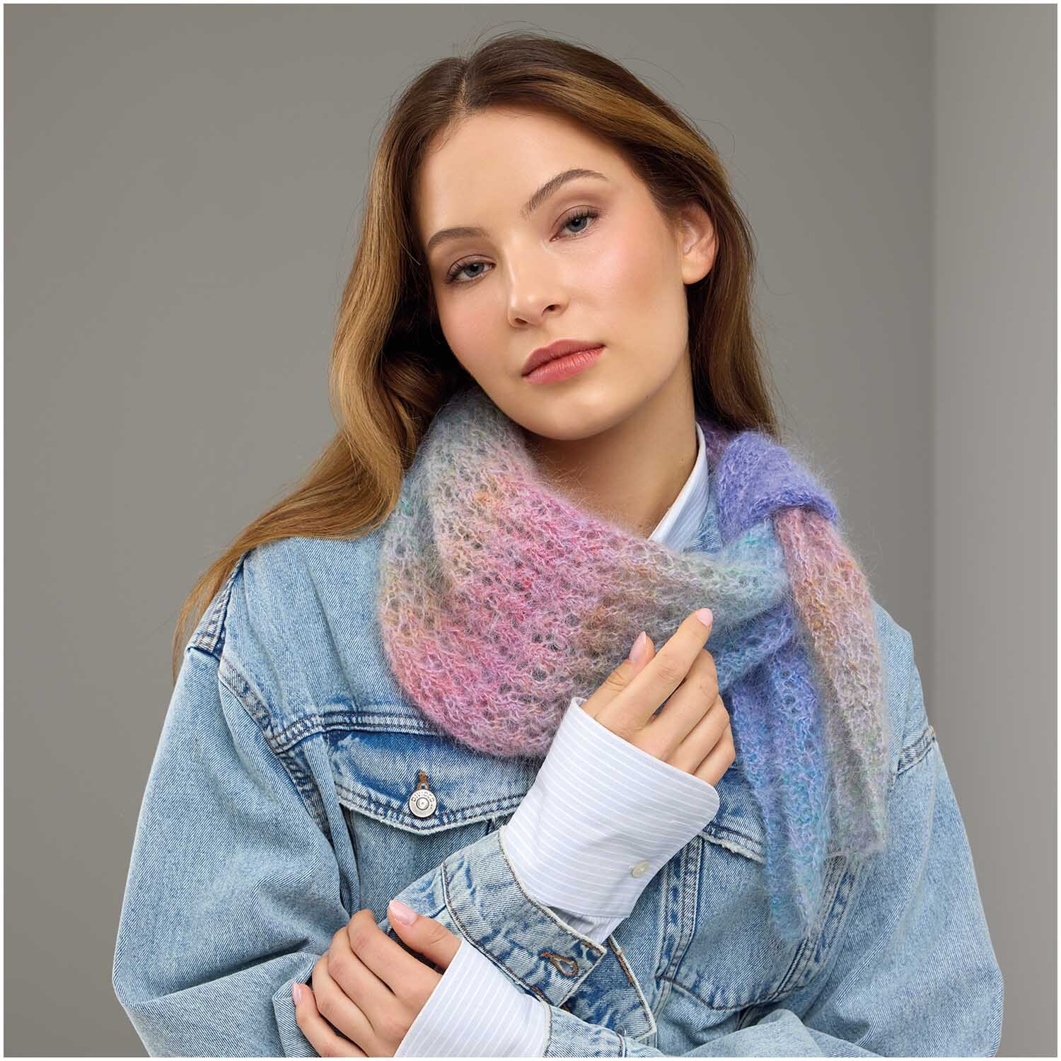Strickset Dreieckstuch Modell 03 aus Die Neue Masche Nr. 7 von idee. Creativmarkt