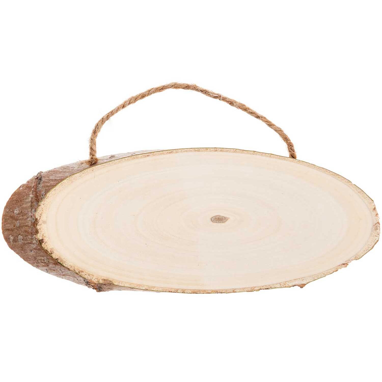Holzschild oval von Rico Design, beige, mit rustikalem Seilgriff, ideal für Dekorationen.