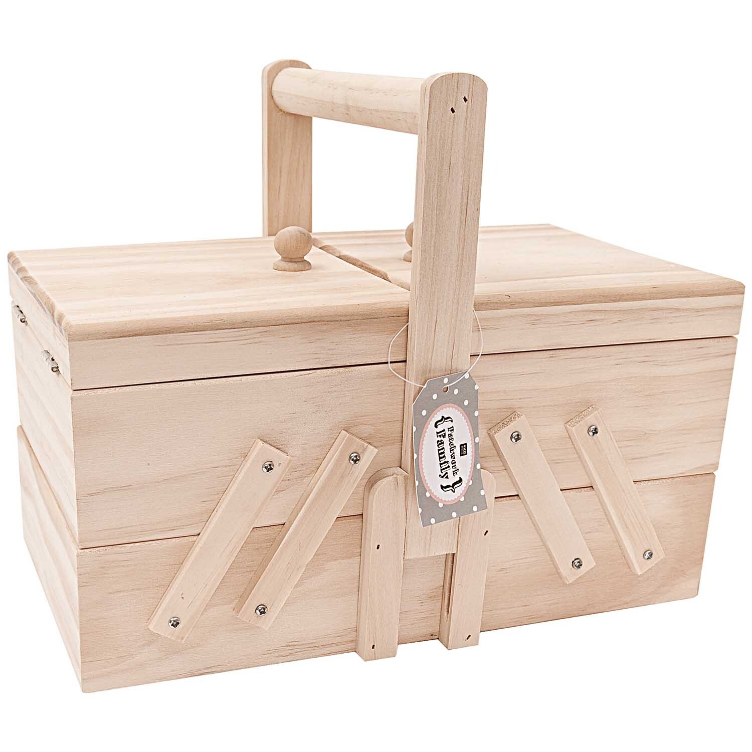 Nähkästchen groß 30x18,5x14,5cm aus hellem Holz mit praktischem Tragegriff, ideal für Nähzubehör.