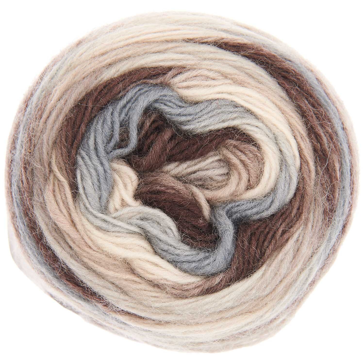 Superba Twirl 4fädig Wolle von Rico Design in Kiesel, 100g Knäuel mit sanften Naturtönen. Ideal für Strickprojekte.