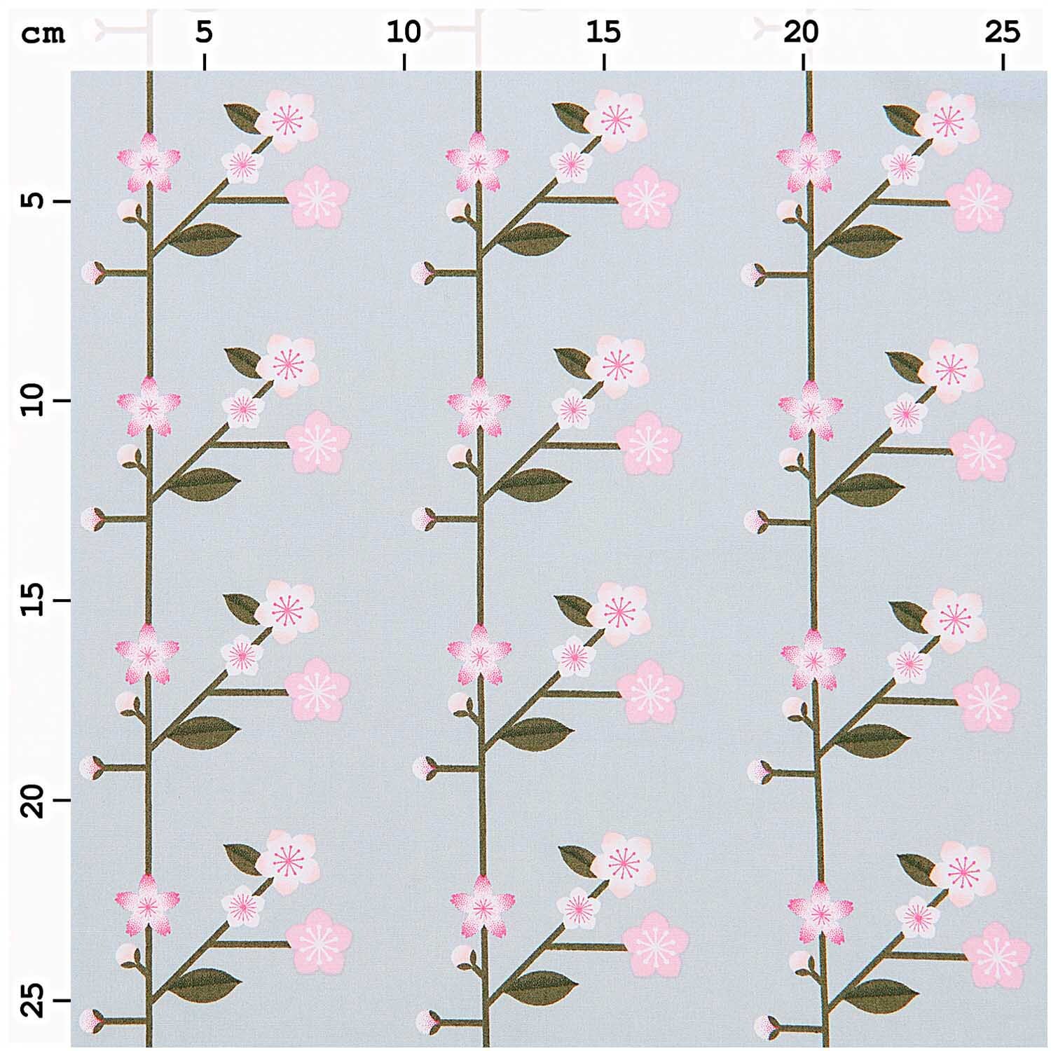 Stoffabschnitt Baumwoll-Popelin mit Sakura-Zweigen auf rauchblauem Hintergrund, 50x140cm, von Rico Design.