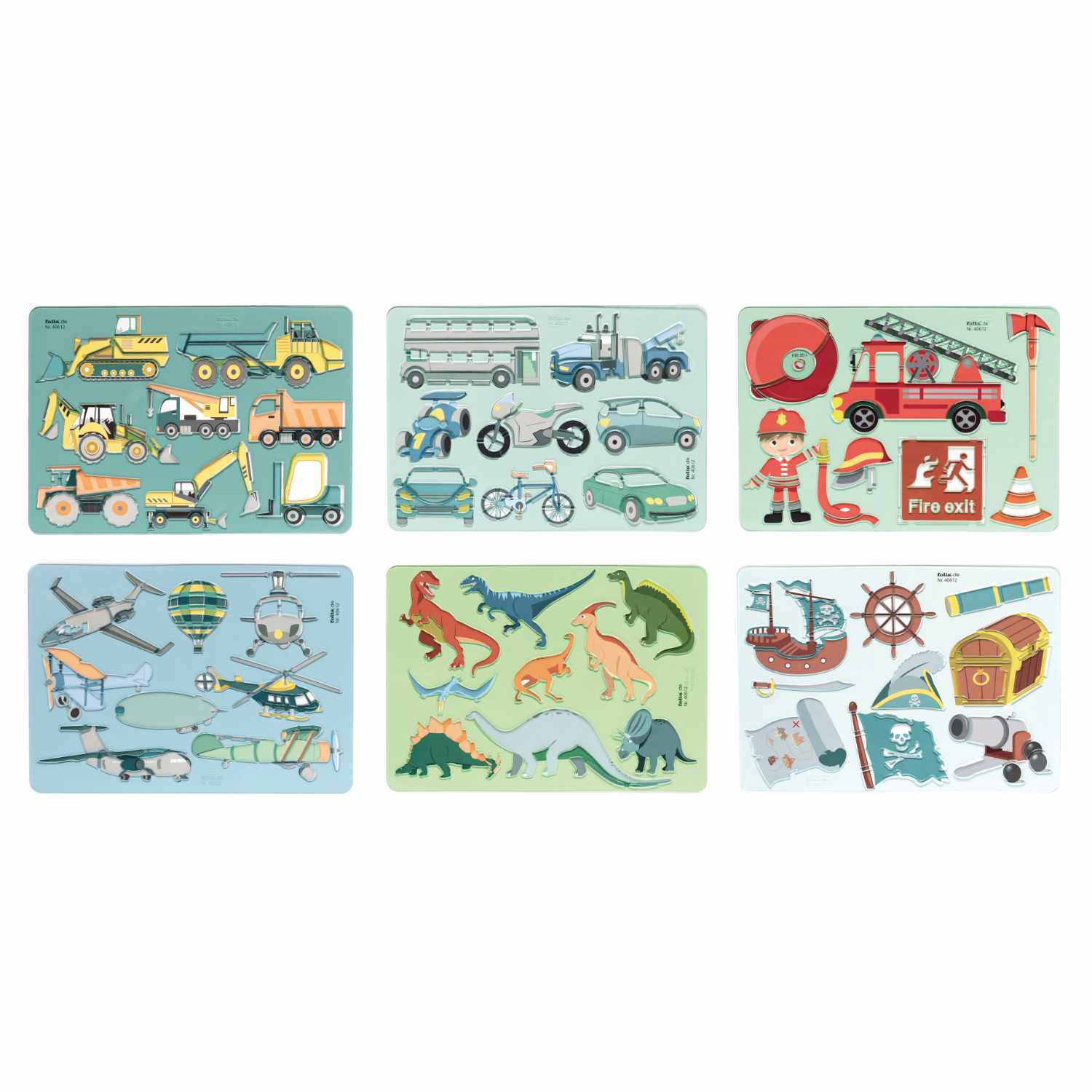 Kreativ-Schablonenset Adventure mit sechs bunten Schablonen, darunter Fahrzeuge, Dinosaurier und Piratenmotive. Ideal für kreative Kinderprojekte.