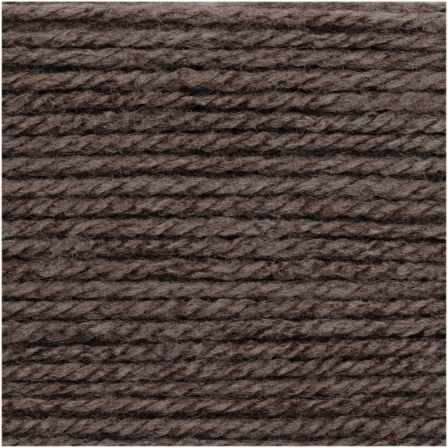 Basic Soft Acryl dk: Hellbraunes Garn von Rico Design, 50g Knäuel mit 155m Länge, ideal zum Stricken.